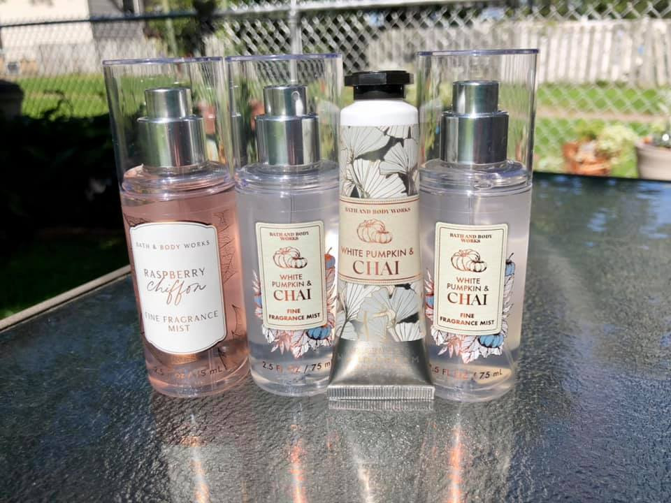 Bath-and-Body-Works-Fall-3-September-27th-floor-set-Purchases